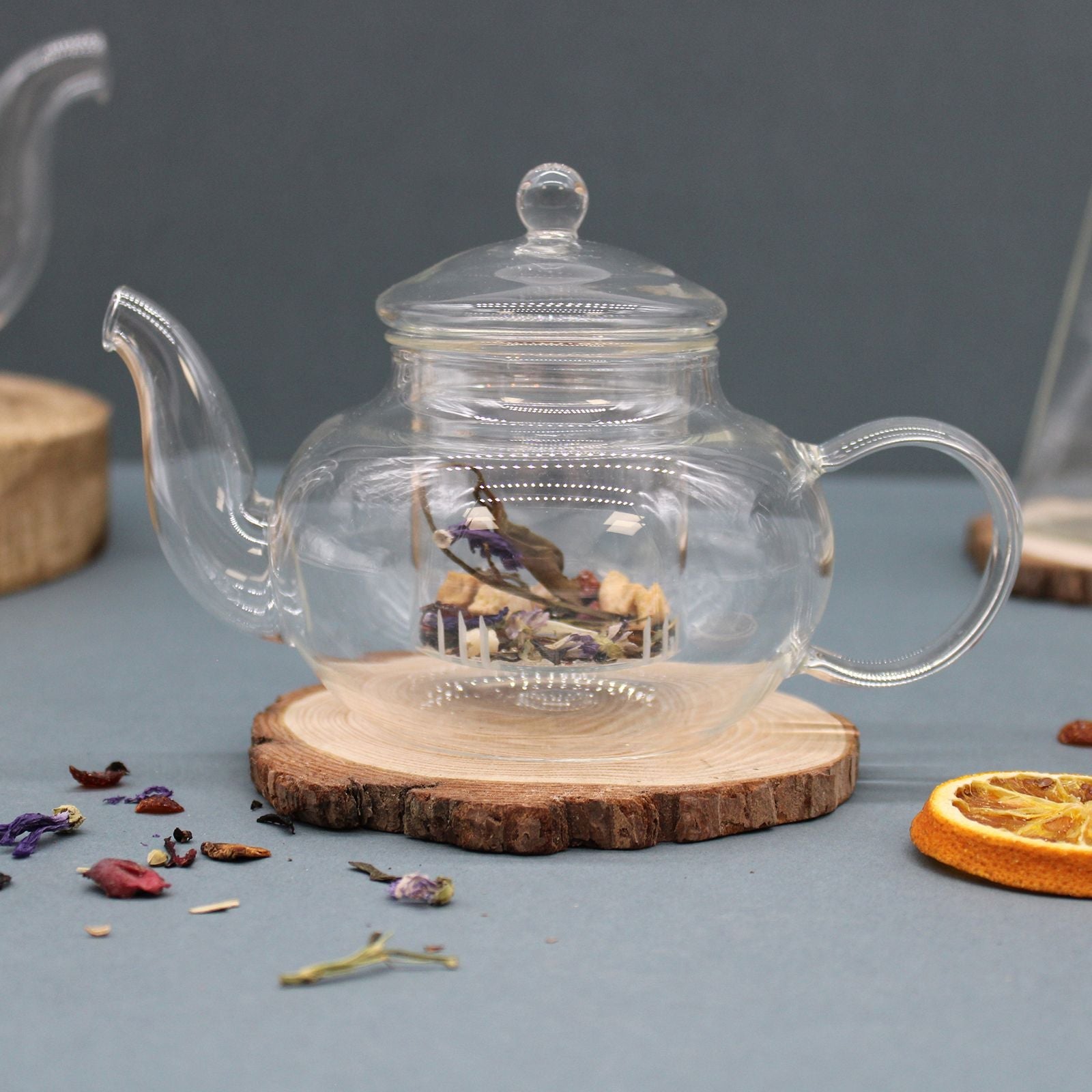 Alt Tag: Glass Infuser Teapot - Round Pearl - 400ml clear borosilicate glass teapot with removable fine-mesh infuser and pearl-style handle