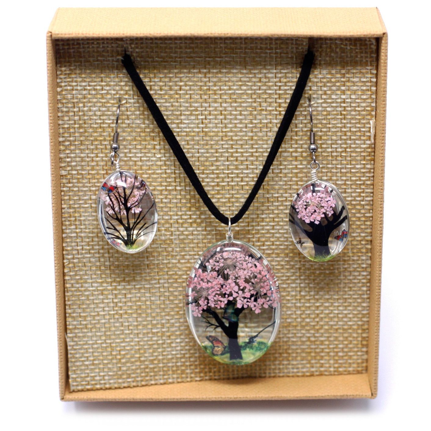 Alt Tag: Glass & Flowers Jewelry – Tree of Life, Pink set with glass pendant necklace and matching earrings featuring pressed pink flowers