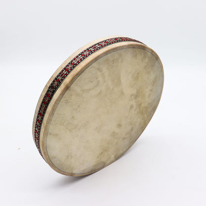 Alt Tag: Goatskin Harmonizing Ocean Drum – 30 CM, tambor oceánico de piel de cabra con aro decorativo, vista lateral sobre fondo blanco