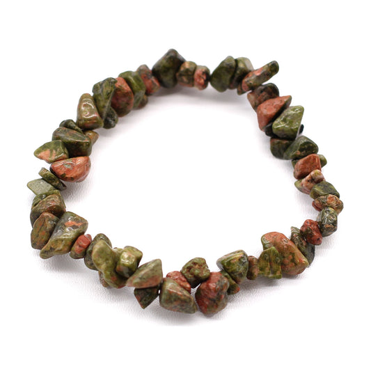 Alt Tag: Green Jasper Chipstone Bracelet – Natural Stone, irregular green jasper chip stones bracelet on white background