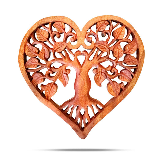 Alt Tag: Heartwood Tree of Life – 40 CM Decorative Panel, panel decorativo de madera tallada en forma de corazón con árbol y hojas
