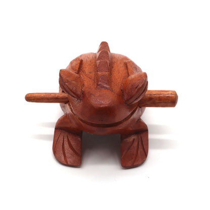 Jempinis Wooden Frog Instrument – 6 CM, handcrafted Balinese wooden frog percussion instrument on white background