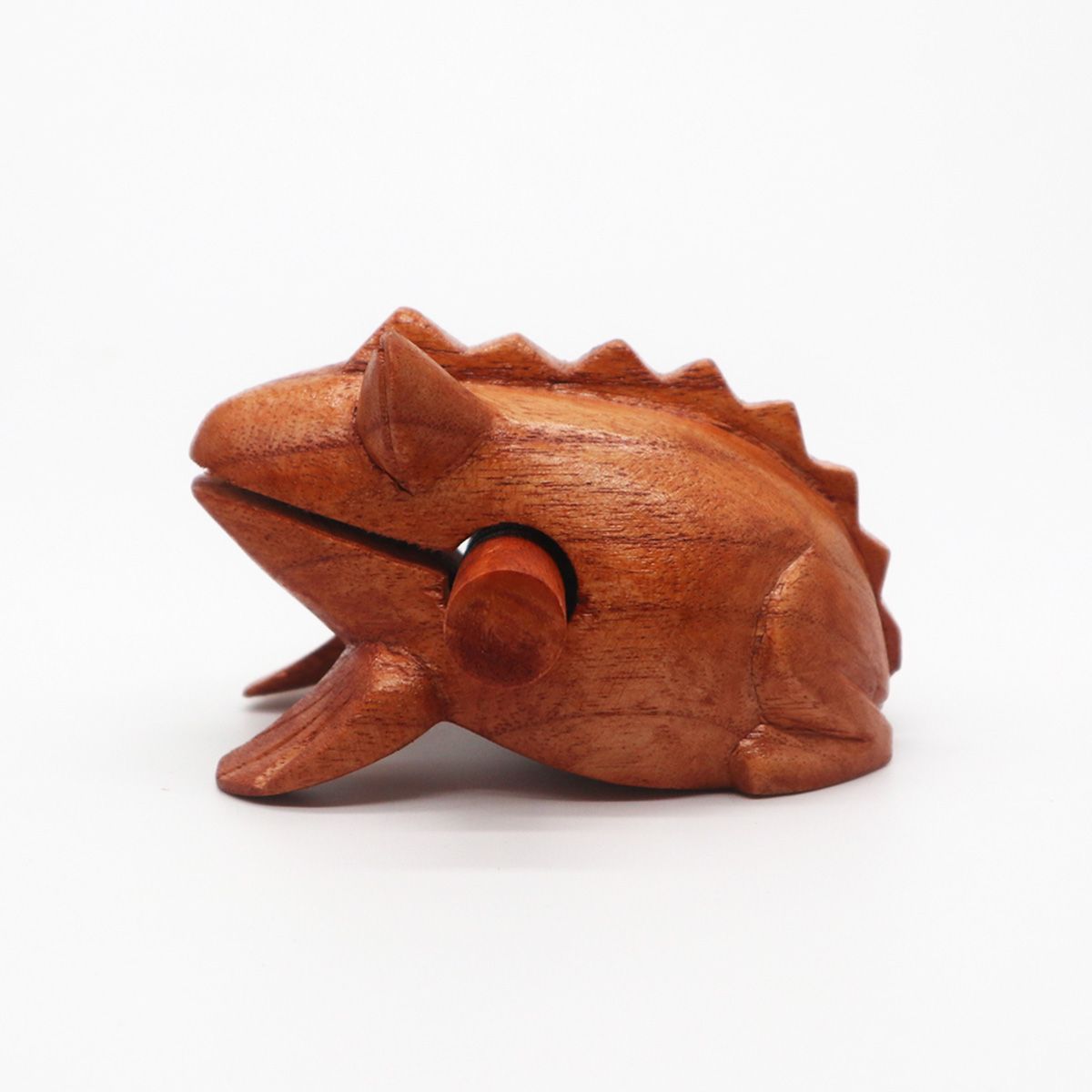 Jempinis Wooden Frog Instrument – 6 CM handcrafted Balinese wooden frog percussion instrument, side view, sustainable wood decor
