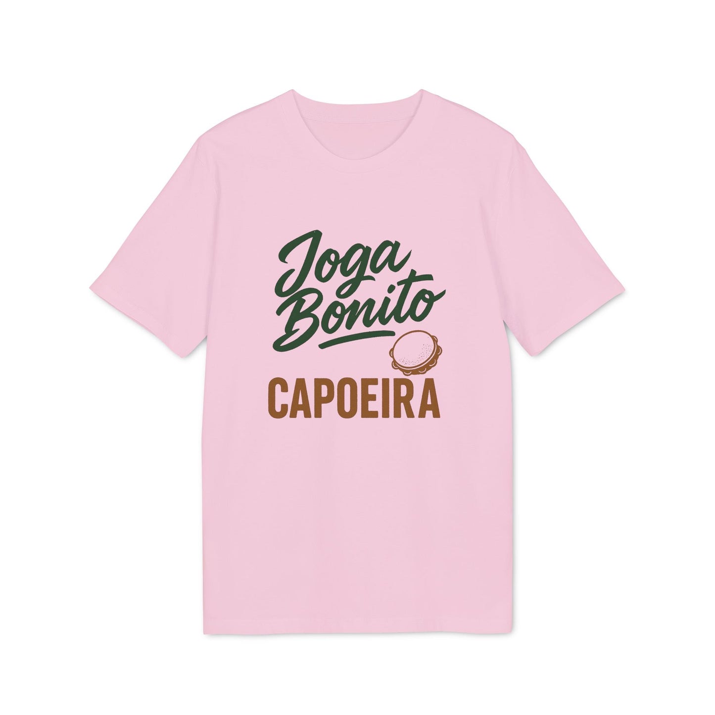Alt Tag: Joga Bonito Capoeria Sustainable Unisex Tee camiseta rosa con gráfico “Joga Bonito” y “CAPOEIRA” en el frente