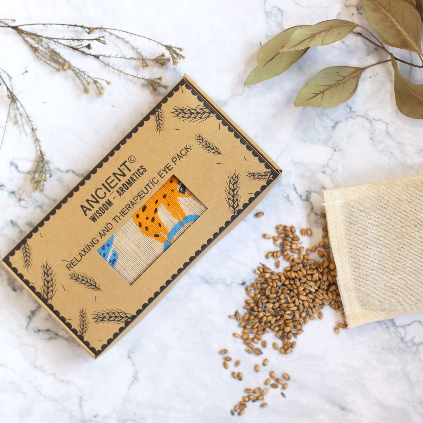 Alt Tag: Lavender Natural Cotton & Juco Eye Pillow in Gift Box – Lazy Sloth en caja regalo, algodón natural y juco, relleno de lavanda seca y linaza