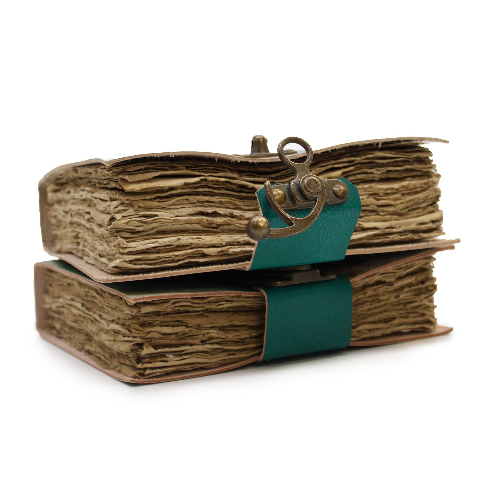 Leather Bee Kind Notebook – 18x13 CM stacked leather-bound journal with deckle-edge paper and metal clasp, side view