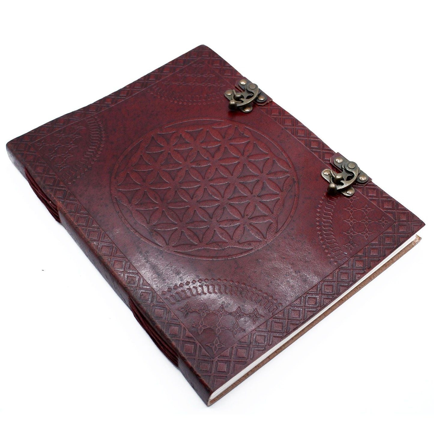 Alt Tag: Leather Flower of Life Journal – 200 Pages, 25x32.5 CM, cuero marrón grabado con cierre metálico y diseño Flower of Life