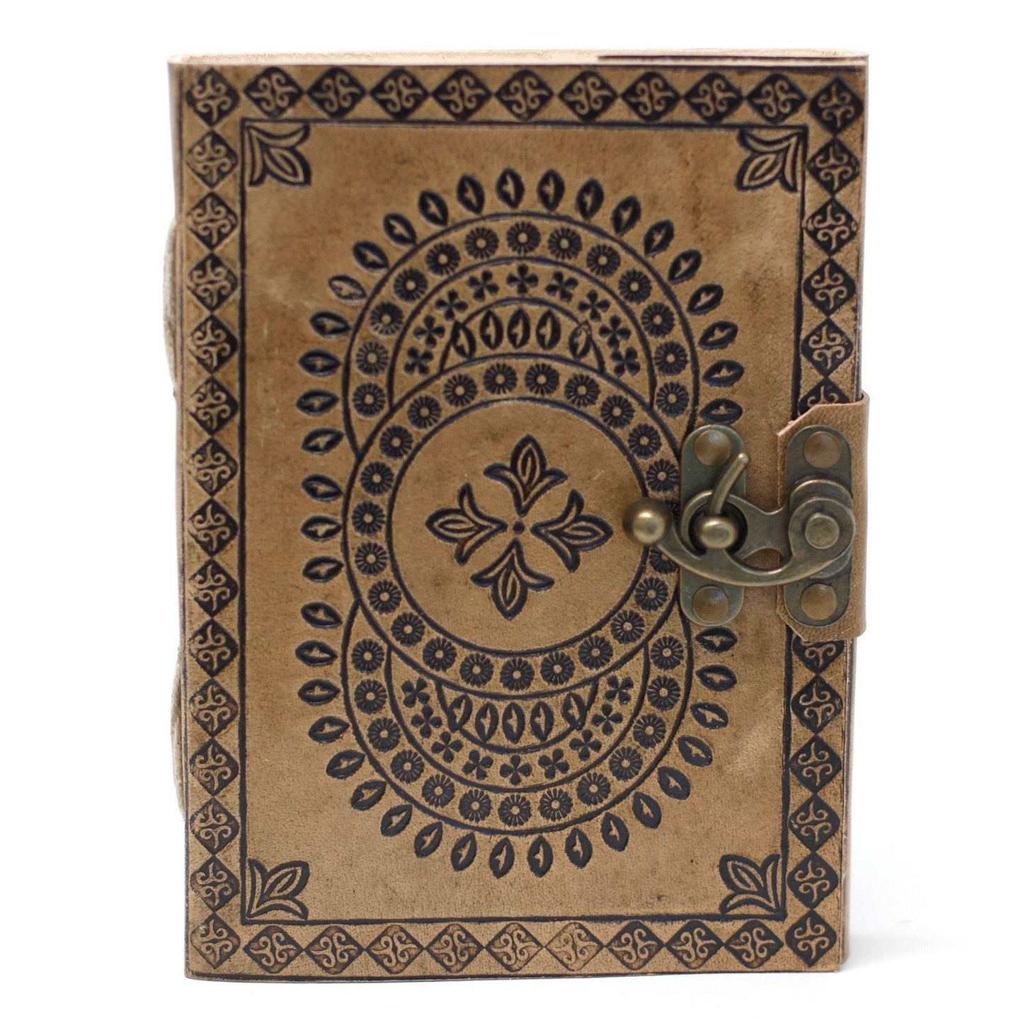 Leather Mandala Notebook – 18x13 CM genuine leather journal with embossed mandala cover and metal clasp, portable notebook
