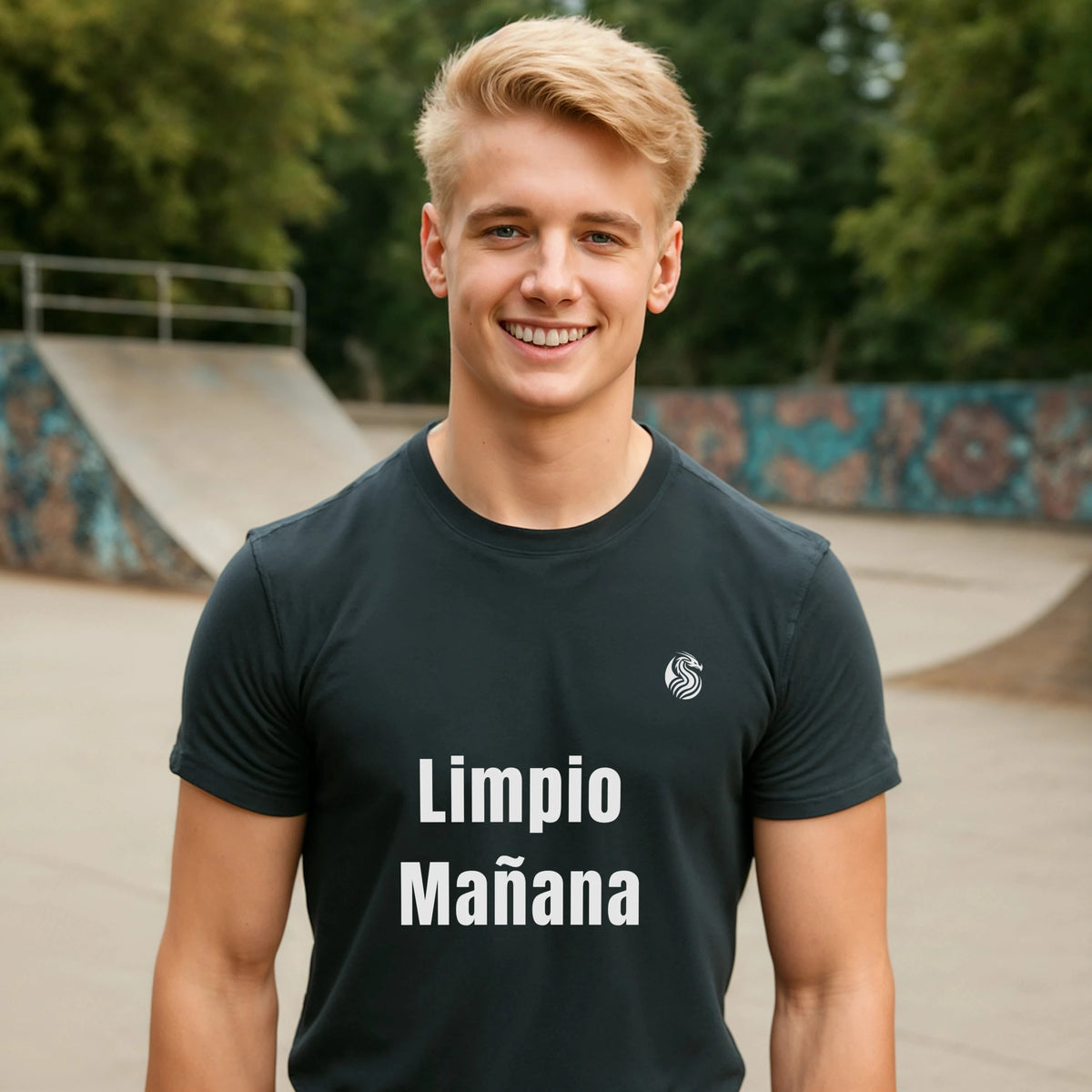 Alt Tag: Limpio Mañana Adolecente Premium Unisex T-Shirt negra con texto 