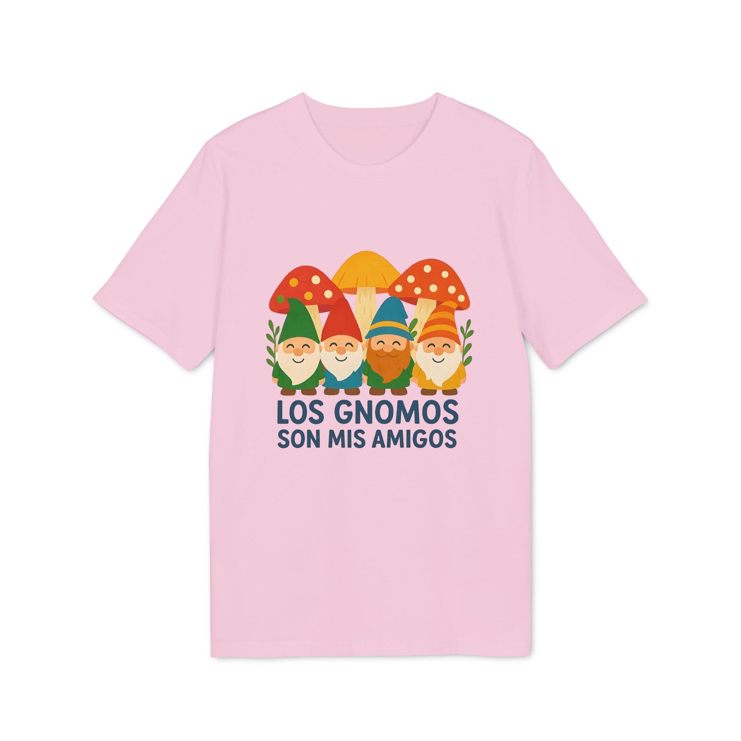 Alt Tag: Los Gnomos Son Mis Amigos Organica 100% Organic Cotton T-Shirt camiseta rosa con ilustración de gnomos y setas, diseño “Los Gnomos Son Mis Amigos”