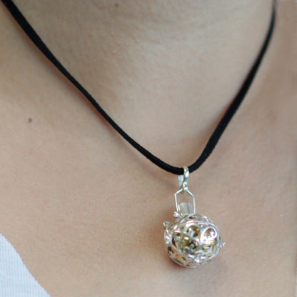 Luxurious Silver Angel Bell – Night-time 18MM collar con colgante de campana de ángel de plata 925, 18 mm, cordón negro