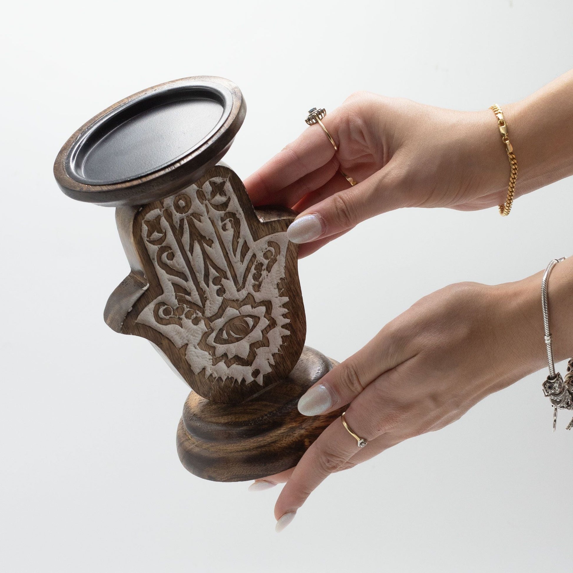 Mango Wood Candle Stand – Hamsa Design (Small, 18 × 11 CM) hand-carved mango wood hamsa candle holder stand