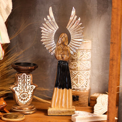 Alt Tag: Ángel guardián de madera de mango – estatua de 40 CM, figura de ángel hecha a mano con alas de esmalte, estatua decorativa de decoración para el hogar sobre estante de madera