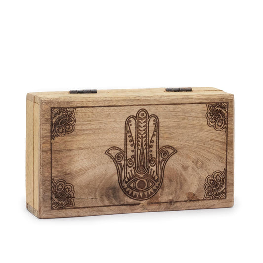 Alt-Tag: Hamsa-Box aus Mangoholz – 17x10x4.2 CM handgefertigte Aufbewahrungsbox aus Holz mit eingraviertem Hamsa-Hand-Design auf dem Deckel