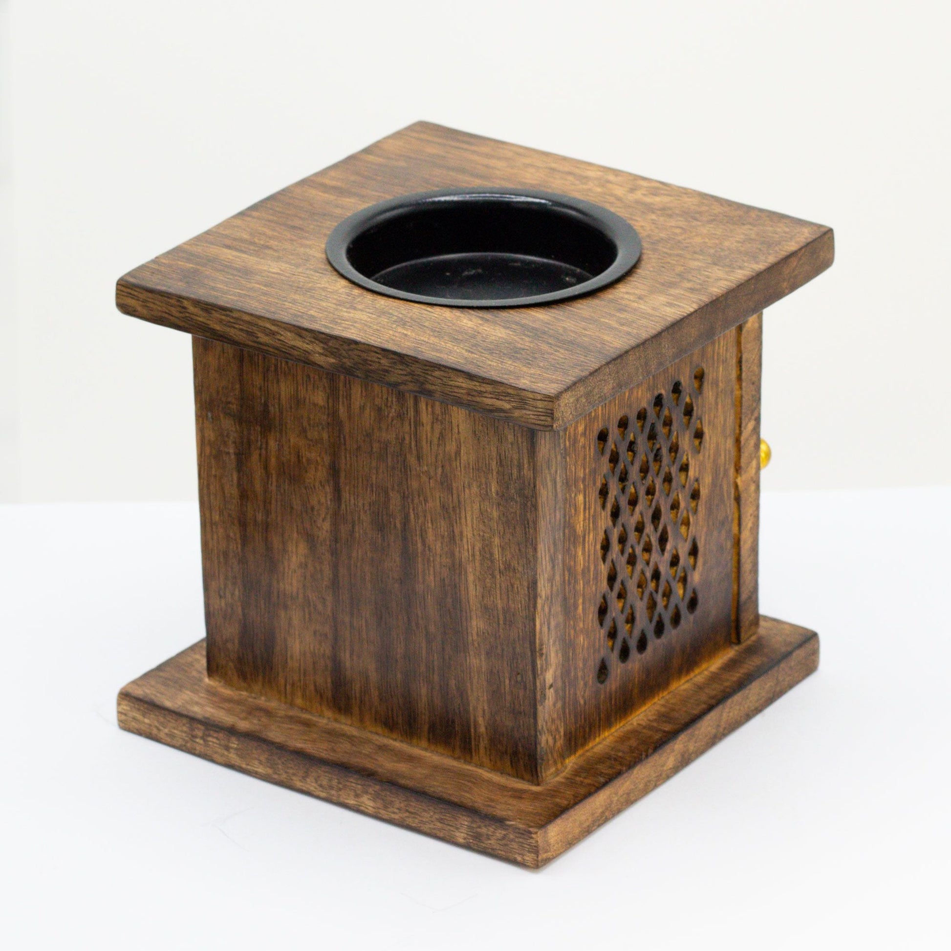 Alt Tag: Mango Wood Oil Burner – Elephant 12.5 CM mango wood square oil burner with black dish insert and carved side panel