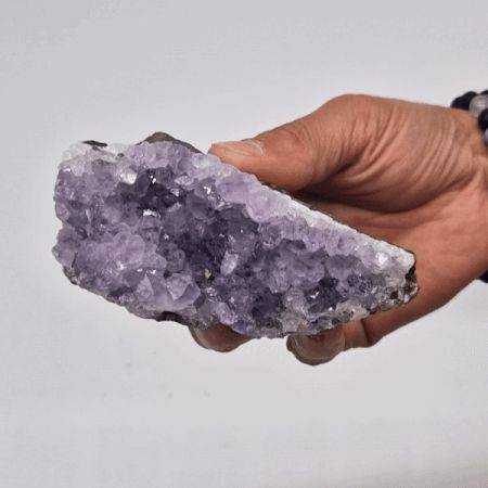 Alt Tag: Medium Natural High-Grade Amethyst Standing Cluster (Approx. 350–450 G / 7.5–10 CM) natural crystal cluster hand-held, deep violet points