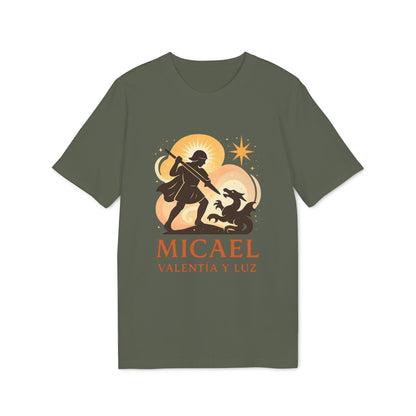 Alt Tag: Micael Valentia Luz Organica 100% Organic Cotton T-Shirt verde oliva con ilustración y texto MICAEL VALENTIA Y LUZ