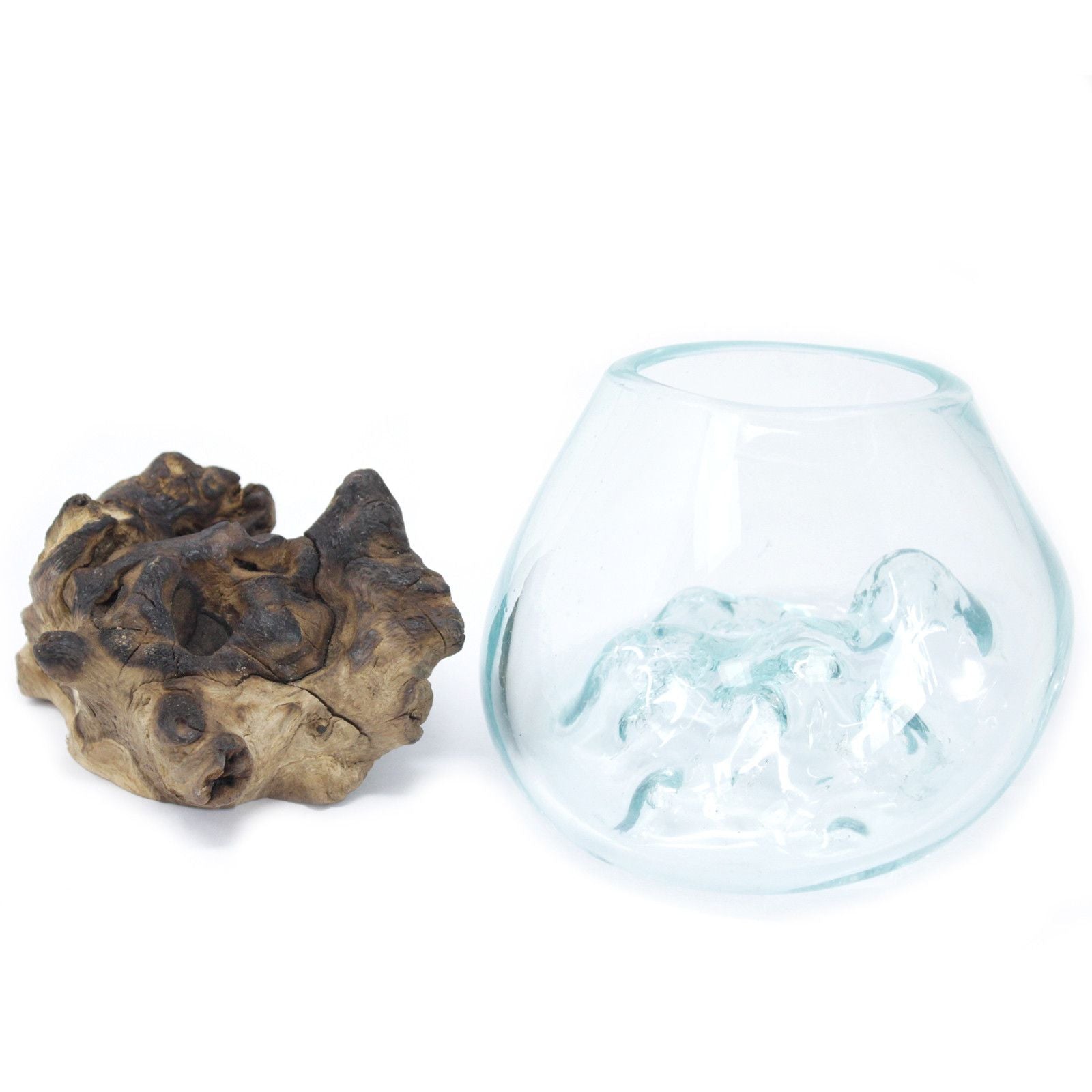 Smält glas på trä – Small Bowl med transparent smält glas format på en bas av återvunnet trä, handgjord dekorativ skål
