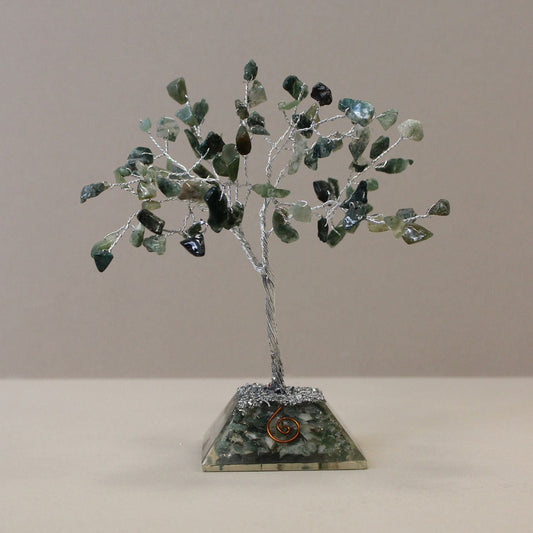 Moss Agate Gemstone Tree – 80 Stones con ramas de alambre y hojas de ágata verde, base de orgonita de resina, 15 cm