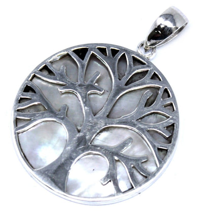 Alt Tag: Mother of Pearl Tree of Life Pendant – 30MM en plata con nácar, colgante redondo con diseño Árbol de la Vida