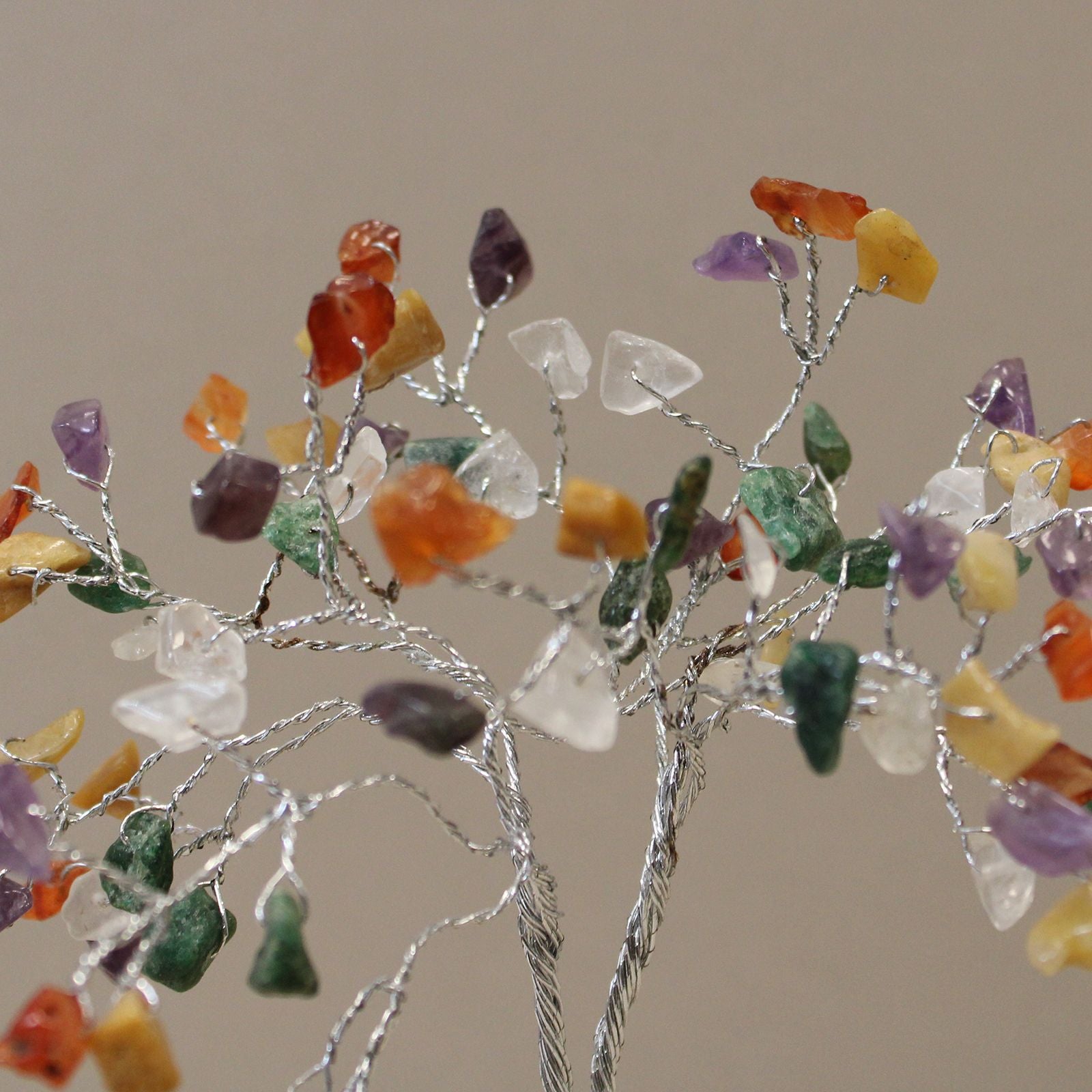 Alt Tag: Multicolor Gemstone Tree – 80 Stone with 80 multicolor chipstones on twisted metal branches, close-up detail