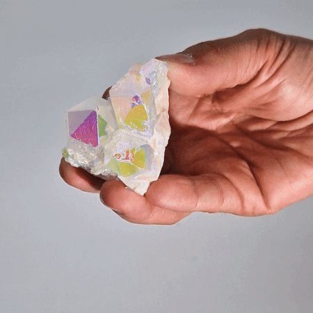 Natural Quartz Aura – 100-150G Geode, 7-10CM sostenida en la mano, geoda de cuarzo con brillo iridiscente y cristales facetados
