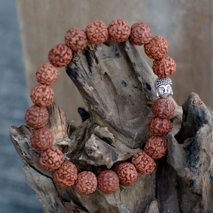 Naturligt Rudraksha Buddha Bangle Mala – 7x2 CM mala-armband med rudraksha-träpärlor och silverfärgad Buddha-berlock