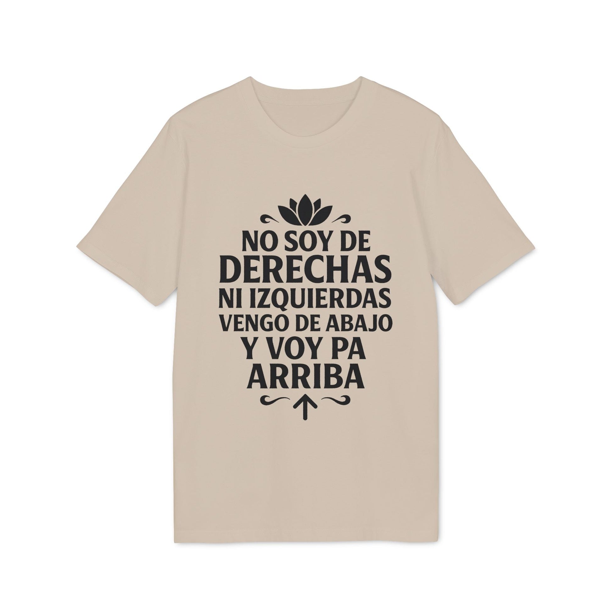 Alt Tag: No Soy Derechas Ni Izquierdas Organica Sustainable Unisex Tee camiseta unisex orgánica sostenible beige con texto “No soy de derechas ni izquierdas”