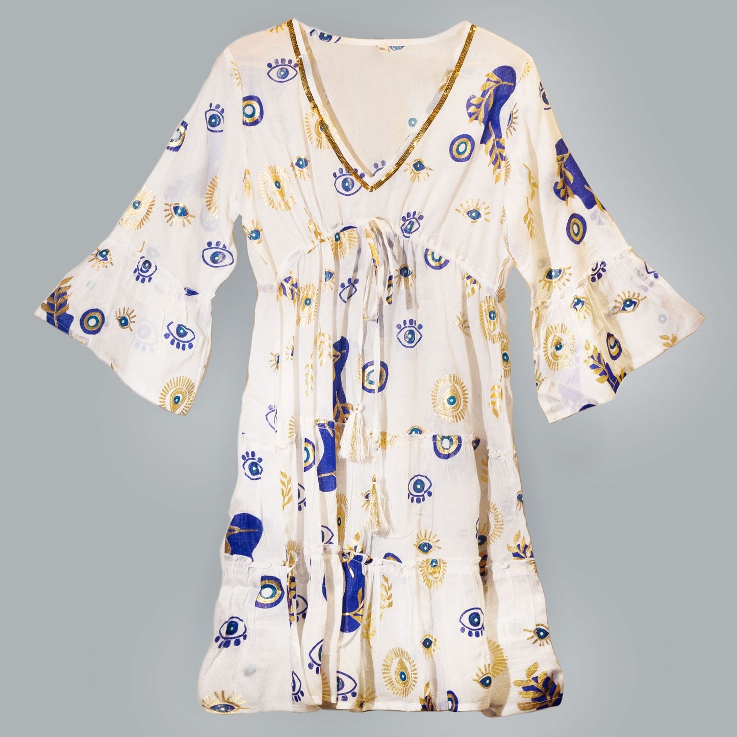 Nomad Sari Dress – White, Blue & Gold Evil Eye Design (LXL), vestido blanco con detalles azules y dorados, escote en V y mangas 3/4