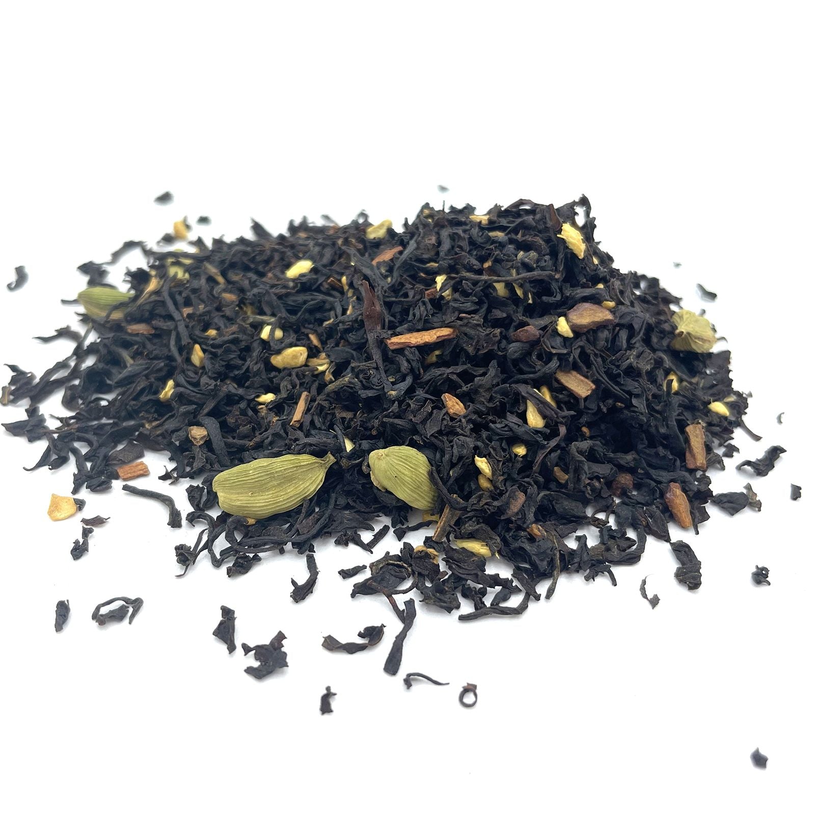 Alt Tag: Organic Chai Black Tea – 1 KG loose organic black tea blend with chai spices and cardamom pods on white background
