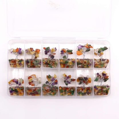 Alt Tag: Orgonite Base Mini Gemstone Tree – 15 Multi Stones mini árboles de gemas multicolor en base de orgonita en caja organizadora