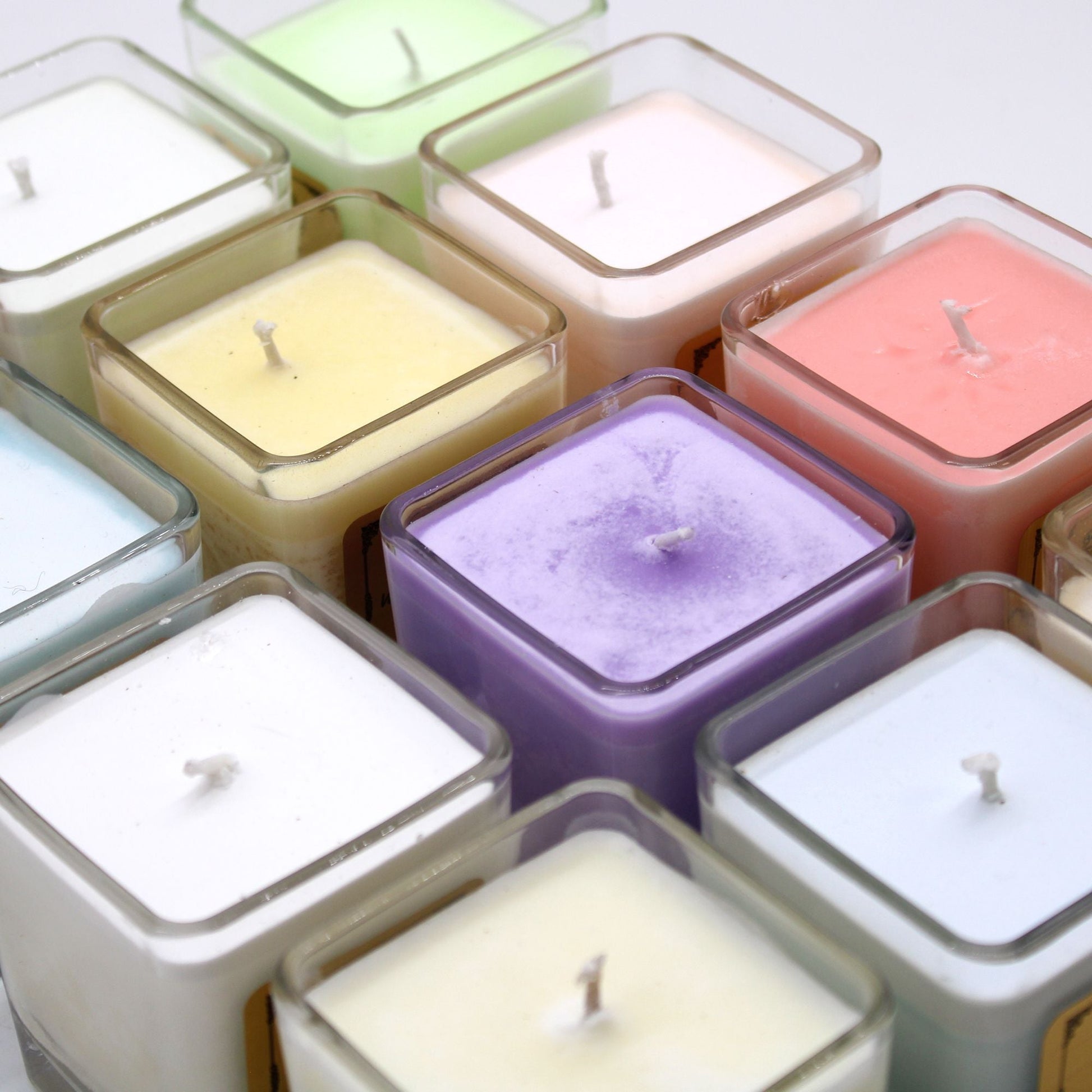 Peach Smoothie Soy Wax Candle – 200G in recycled glass jar, handmade soy wax candle with peach fragrance