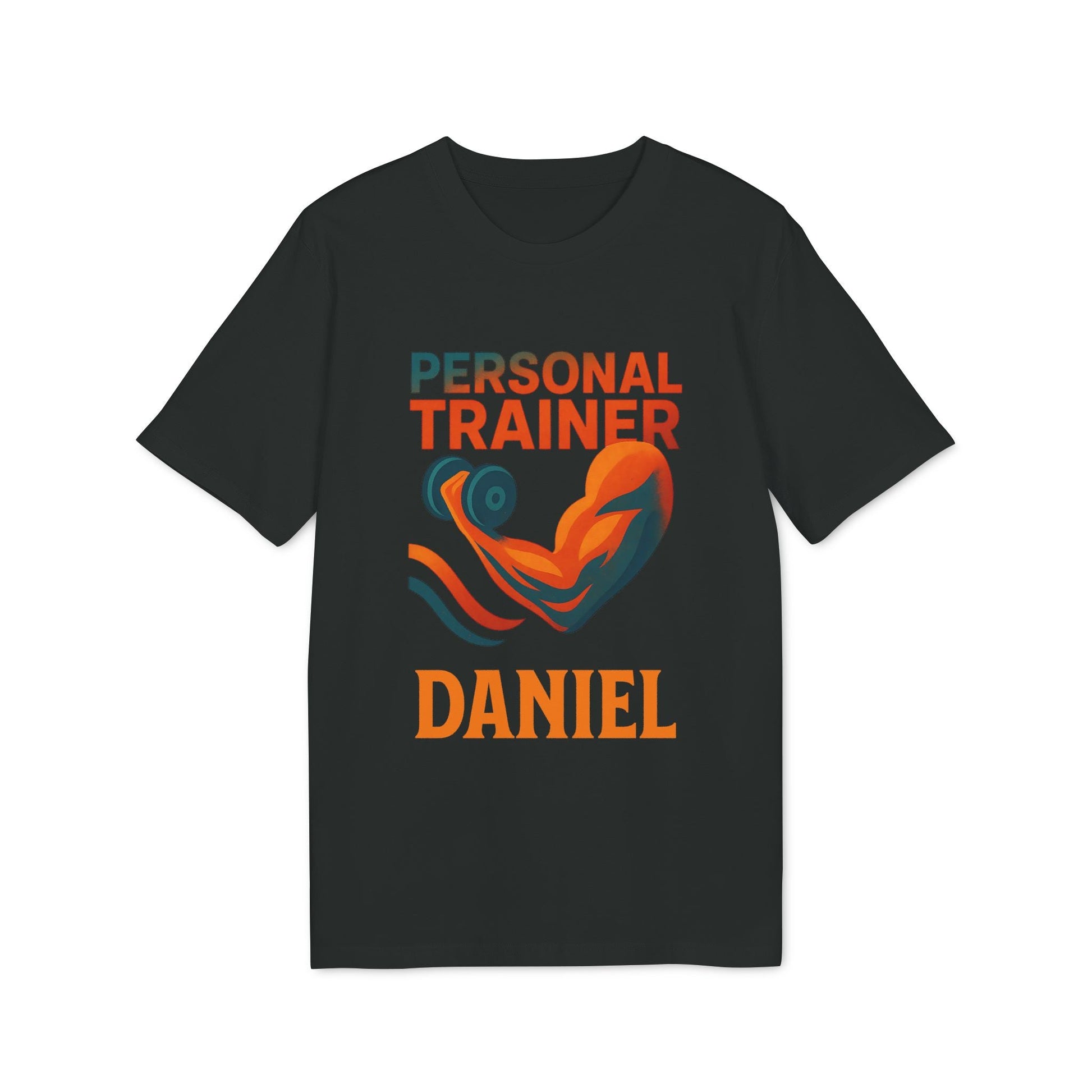 Personal Trainer Personalized Sustainable Unisex Tee negra con gráfico de bíceps y texto “Personal Trainer” y nombre “Daniel”