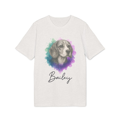 Beagle Personalized Dog Sustainable Unisex Tee con retrato de beagle estilo acuarela y nombre personalizado Bailey en camiseta blanca