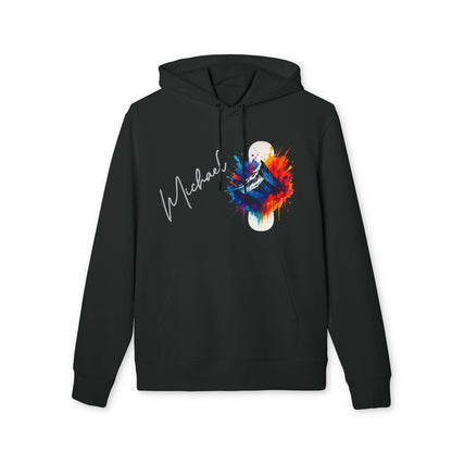 Alt Tag: Personalized Snowboard 100% Organic Cotton Hoodie negra con nombre personalizado y gráfico colorido de snowboard en el pecho