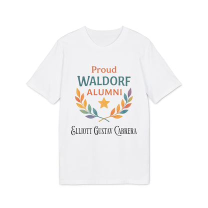 Alt Tag: Proud Waldorf Alumni Light Colors camiseta blanca con tipografía y corona de hojas en tonos claros y nombre personalizado
