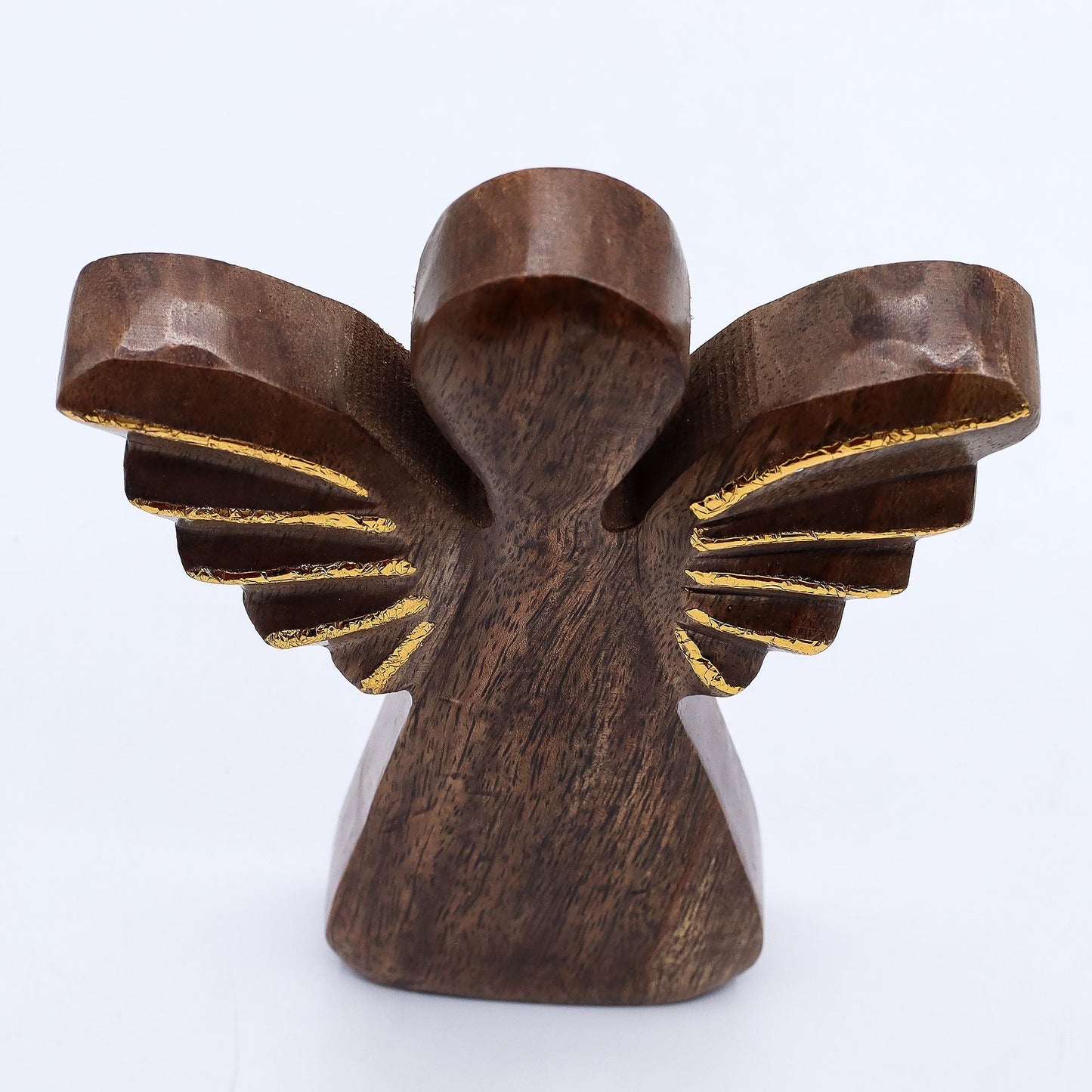 Ángel radiante de madera de mango – Alas doradas Figurita de ángel artesanal de madera de mango de 19CM con detalles en alas doradas, vista trasera