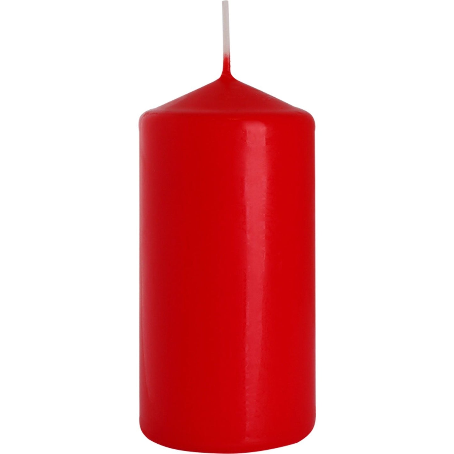 Alt Tag: Radiant Red paraffinpelarljus – 120x60 MM rött paraffinpelarljus med veke, cylindriskt ljus på vit bakgrund