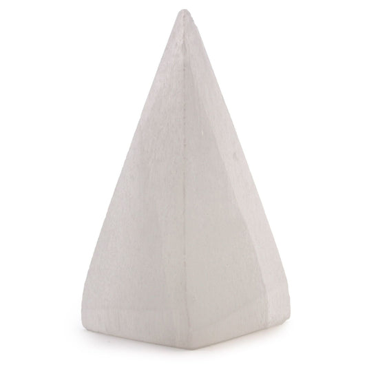 Alt Tag: Radiant Selenite Pyramid – 10 CM, pirámide de selenita blanca pulida de 10 cm, cristal decorativo para hogar u oficina