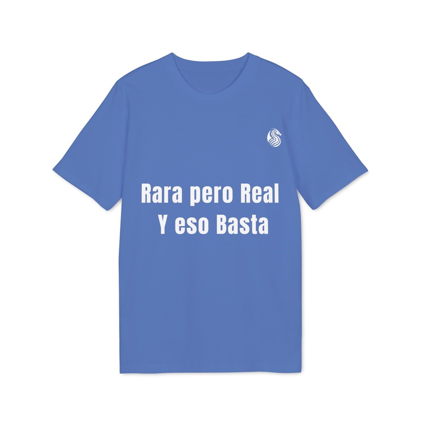 Alt Tag: Rara Pero Real Eso Basta Drix Sustainable Unisex Tee azul con texto “Rara pero Real Y eso Basta” en blanco y logo pequeño en pecho