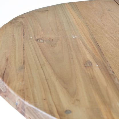 Recycled Teak Coffee Table – 50x50 CM, detalle de la superficie de madera de teca reciclada con vetas naturales