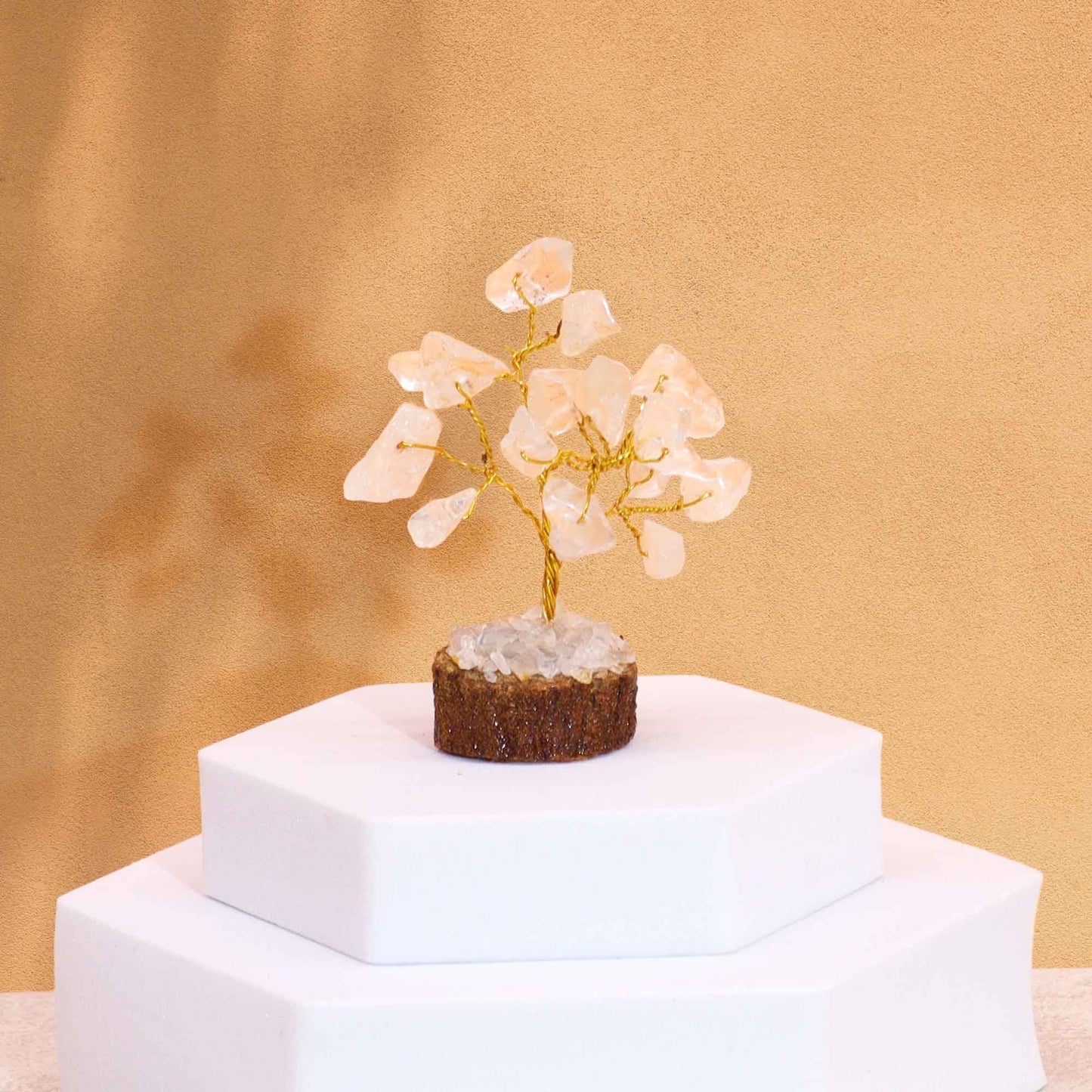 Rock Quartz Gemstone Tree – 6CM miniature crystal tree with clear quartz chips on wooden base, tabletop decor on white pedestal