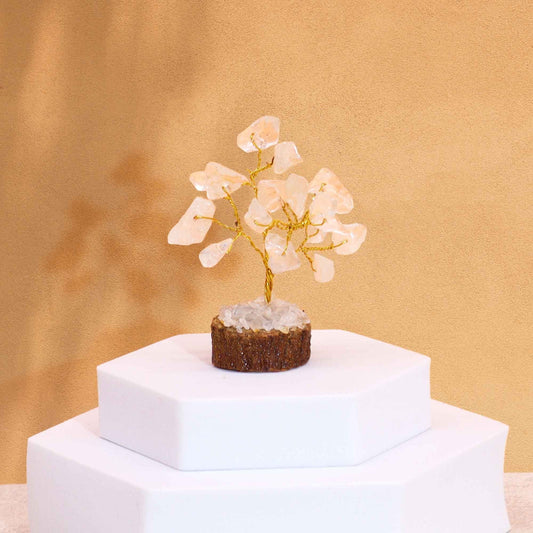 Rock Quartz Gemstone Tree – 6CM miniature crystal tree with clear quartz chips on wooden base, tabletop decor on white pedestal
