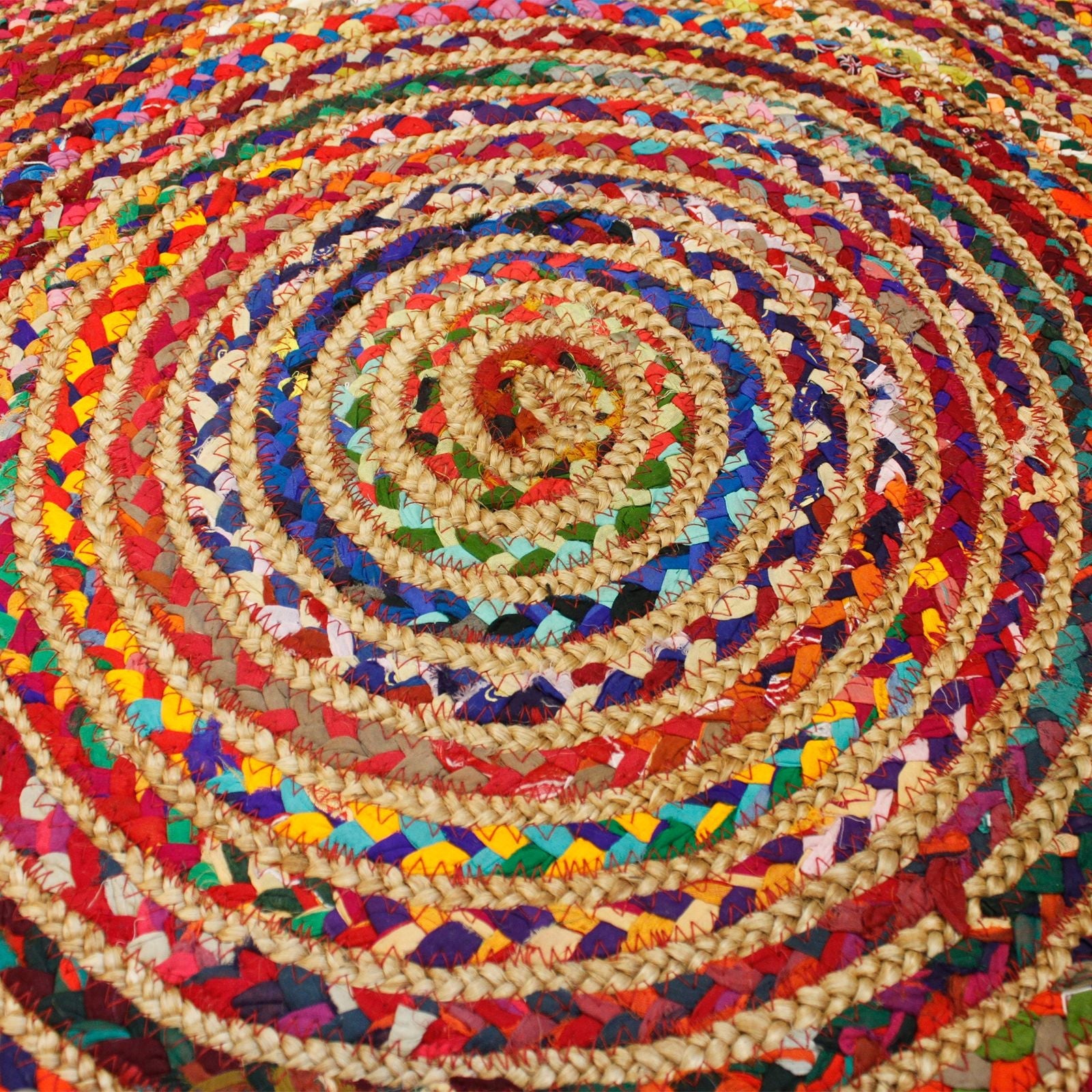 Alt Tag: Round Jute and Recycled Cotton Rug – 120 CM, handwoven round jute rug with colorful recycled cotton spiral weave