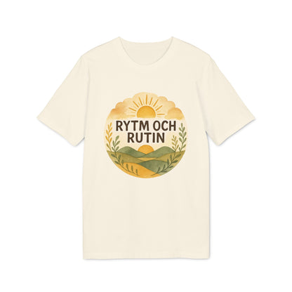 Alt Tag: Rytm Rutin Bomulls Premium Unisex T-Shirt beige cotton tee with “RYTM OCH RUTIN” sunrise landscape graphic