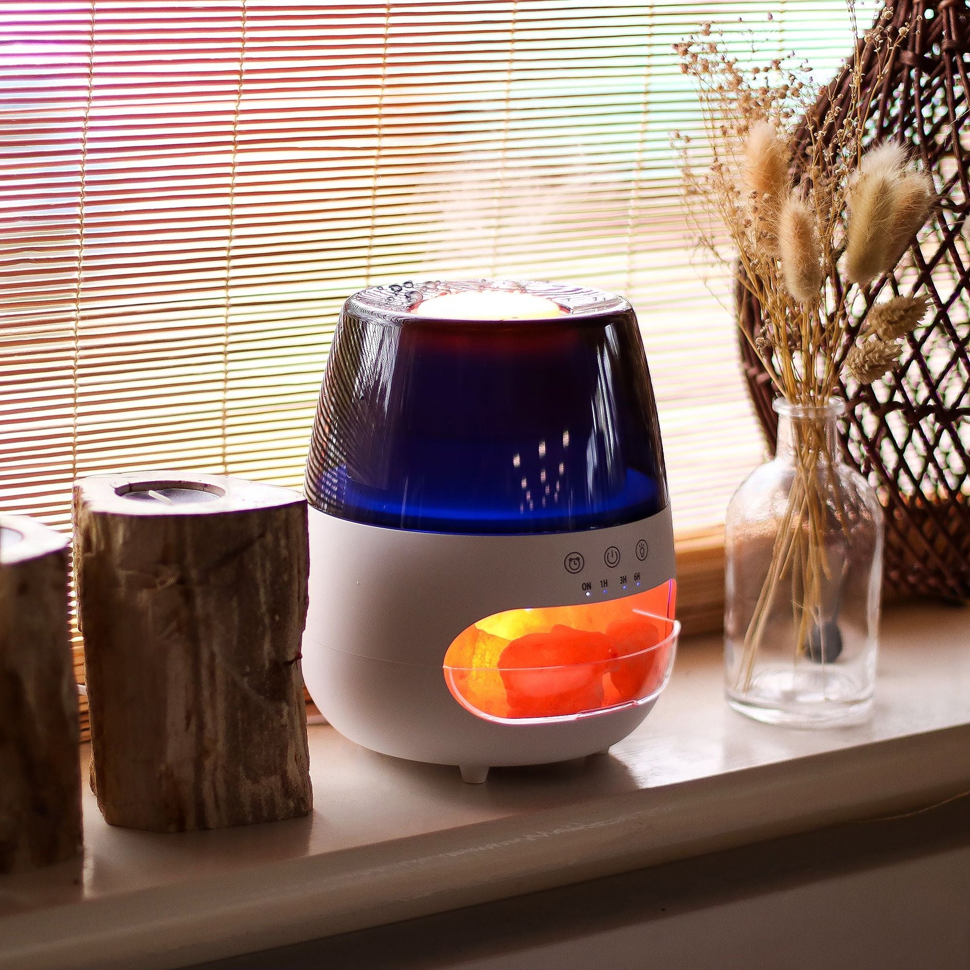 Aroma-Diffusor mit Flammeneffekt und Salzstein – Weiß – USB – Farbwechsel & Timer auf der Fensterbank mit Flammeneffekt-LED und Salzsteinkammer