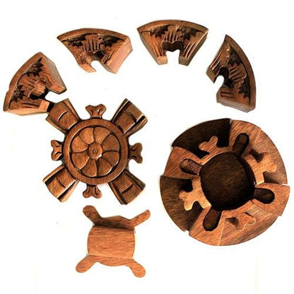 Saman Wood Bali Magic Box – Round Petal de madera Saman, caja rompecabezas redonda con compartimento secreto, 9.5x2.5 cm