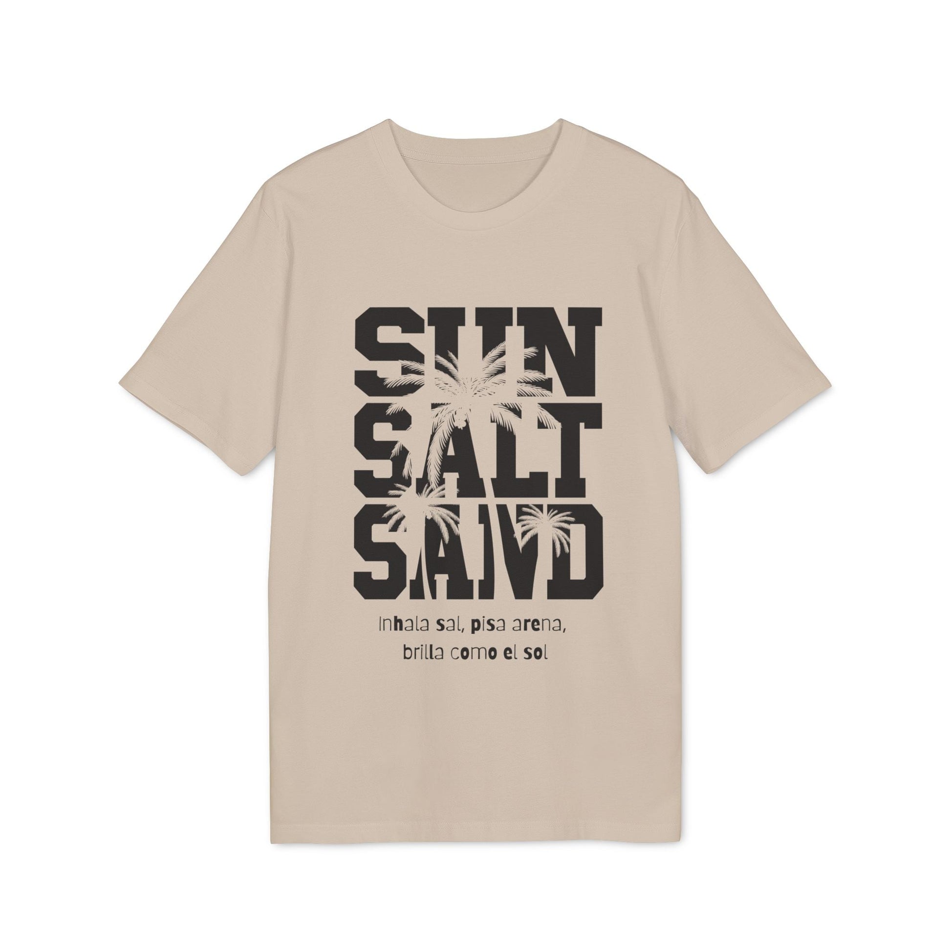 Sol Sal Arena T-Shirt aus 100% Bio-Baumwolle in Sandfarbe mit Grafik „SUN SALT SAND“ und Palmen, Vorderansicht