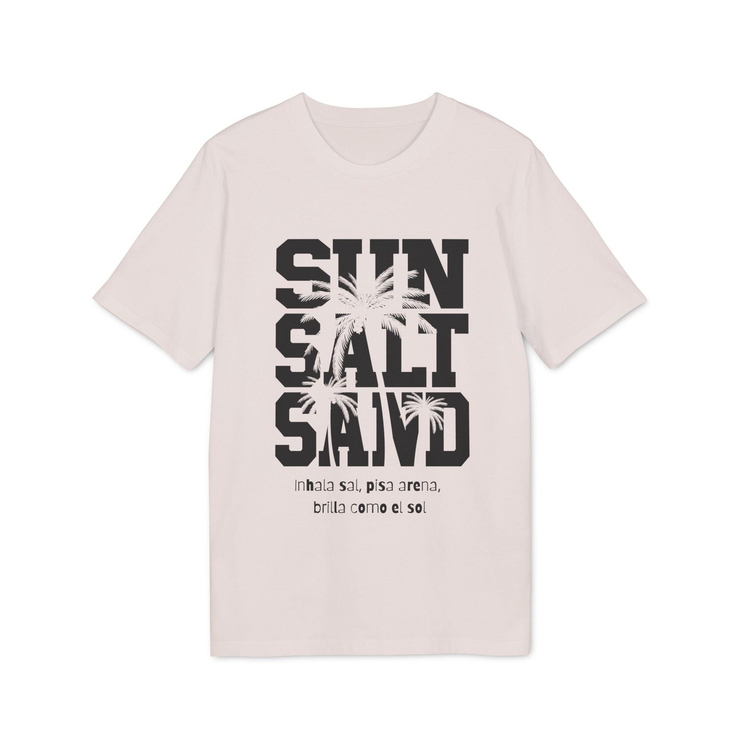 Alt-Tag: Sol Sal Arena T-Shirt aus 100% Bio-Baumwolle in Sandfarbe mit SUN SALT SAND Print und Palmen, Vorderansicht