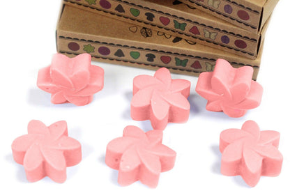 Set de regalo de wax melts Soy Blend – Japanese Magnolia, wax melts rosa con forma de flor en caja de regalo decorativa